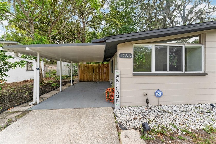 This beautifully updated concrete block home has been - photo 2
