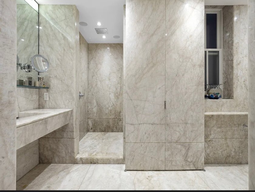 Listing Photo - 10