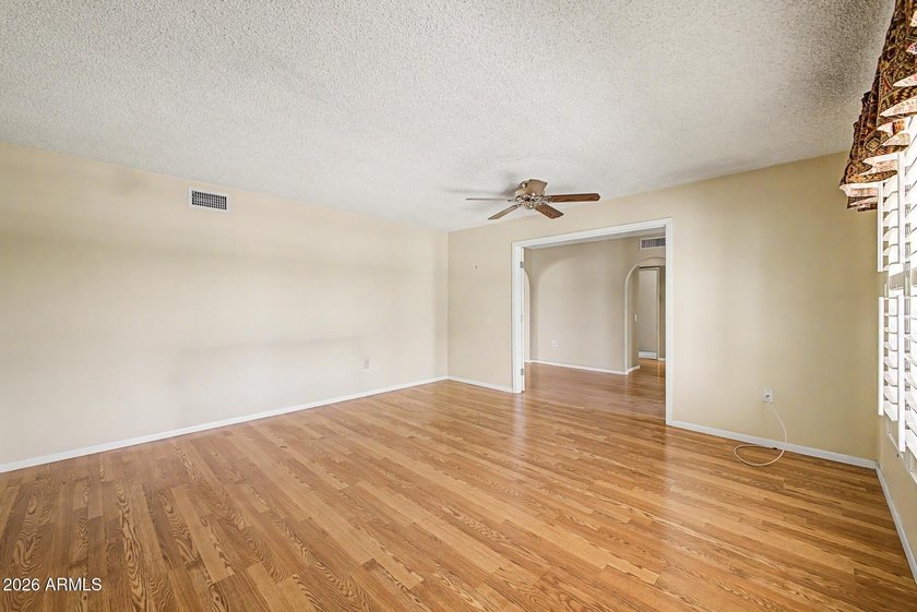 Single-level Del Webb home in Sun City, a 55+ active adult - photo 13