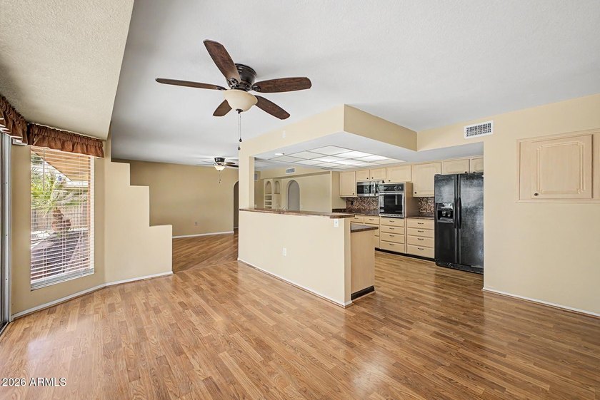 Single-level Del Webb home in Sun City, a 55+ active adult - photo 18