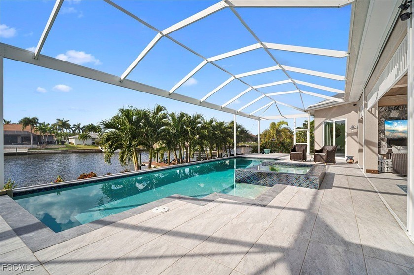 Welcome to this exceptional Luxury Gulf Access Home, perfectly - photo 33