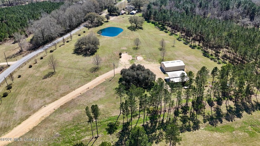 Welcome to 1021 Elarton Rd in Osyka, MS! This property offers - photo 9