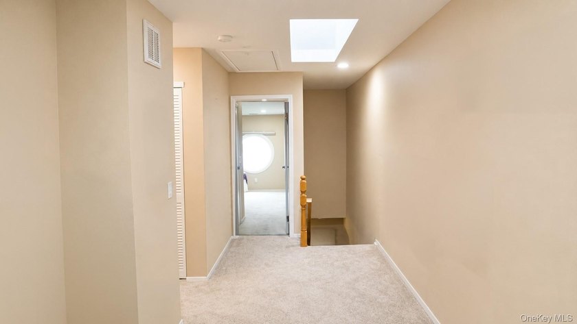 Welcome to easy living in the highly sought after Fox Meadow - photo 11