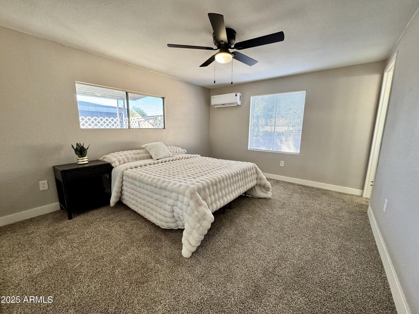 Financing available to this Beautifully Updated Double Wide home - photo 13