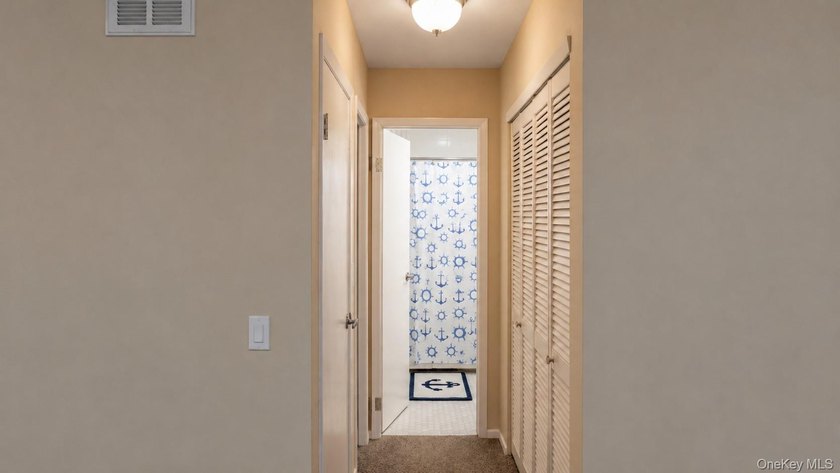 Welcome to easy living in the highly sought after Fox Meadow - photo 14