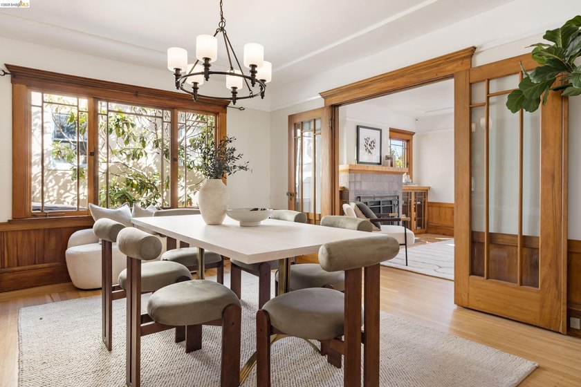Welcome to 538 Weldon Avenue. This captivating 3-bedroom, 1-bath - photo 8