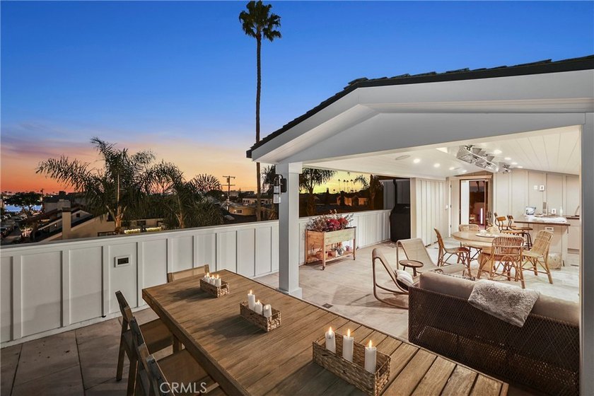 Indulge in luxurious coastal living with this fully furnished - photo 33