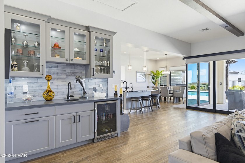 Located in the desirable Foothills Arroyos of Lake Havasu City - photo 9