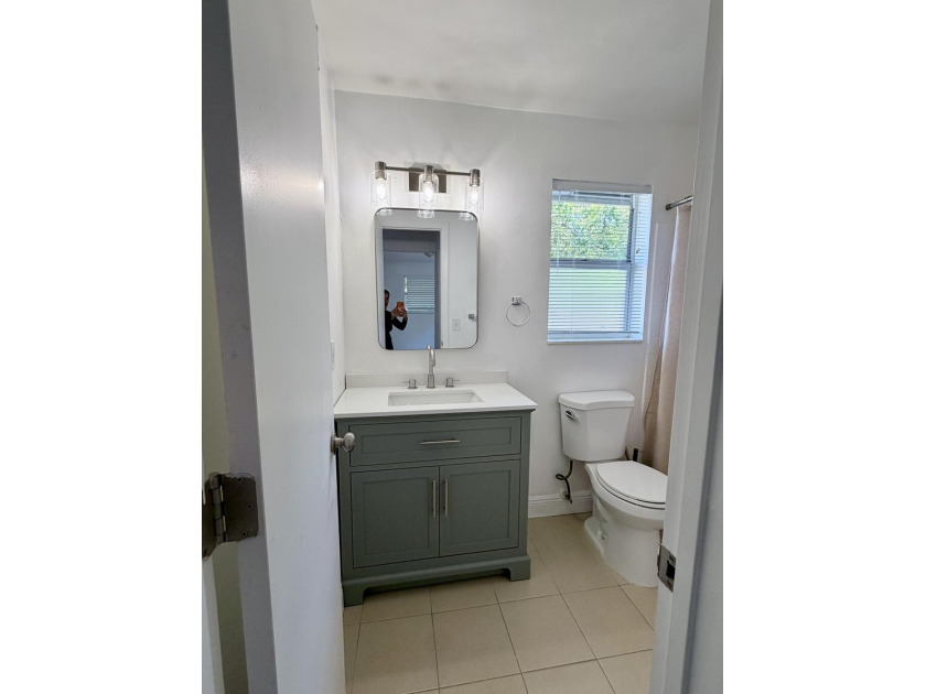 Exceptional investment opportunity in the highly desirable - photo 9