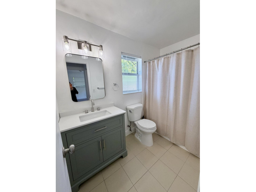 Exceptional investment opportunity in the highly desirable - photo 10