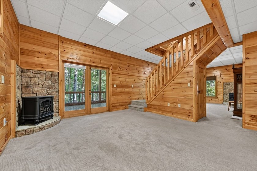Welcome to your North Georgia mountain retreat! Tucked away on a - photo 25