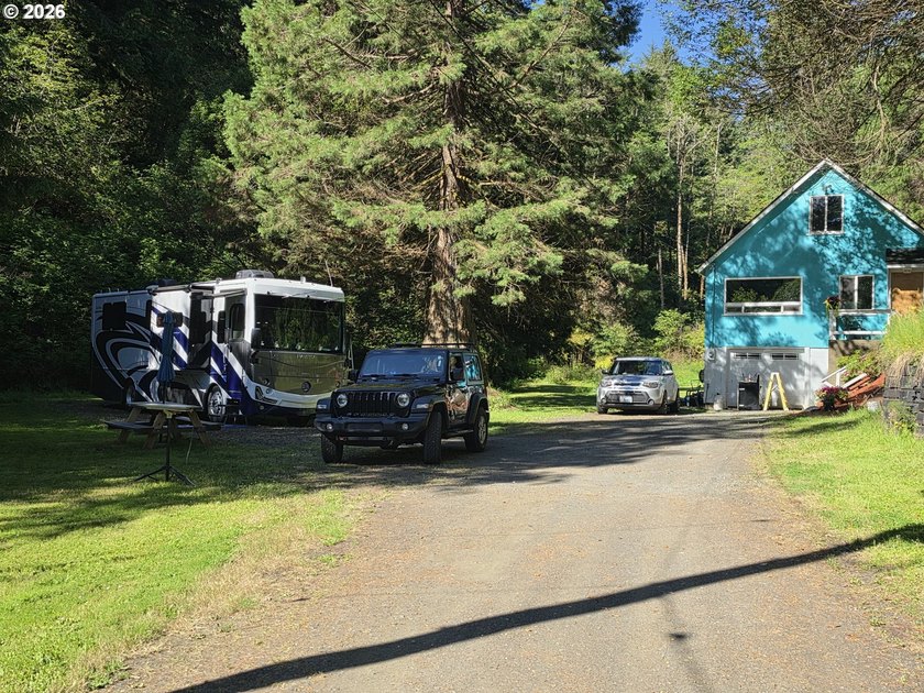 Tucked away at the end of a private driveway, this secluded and - photo 42