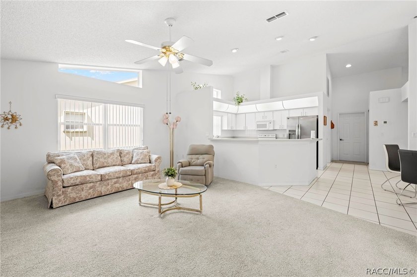 Priced to Sell! Move-in ready 3BR/2BA/2-car garage home in a - photo 25