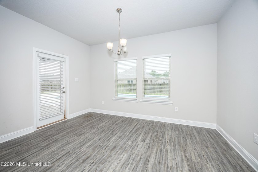 This Victoria model home is one of our floorplans offering - photo 17