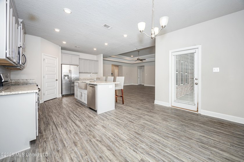 This Victoria model home is one of our floorplans offering - photo 23