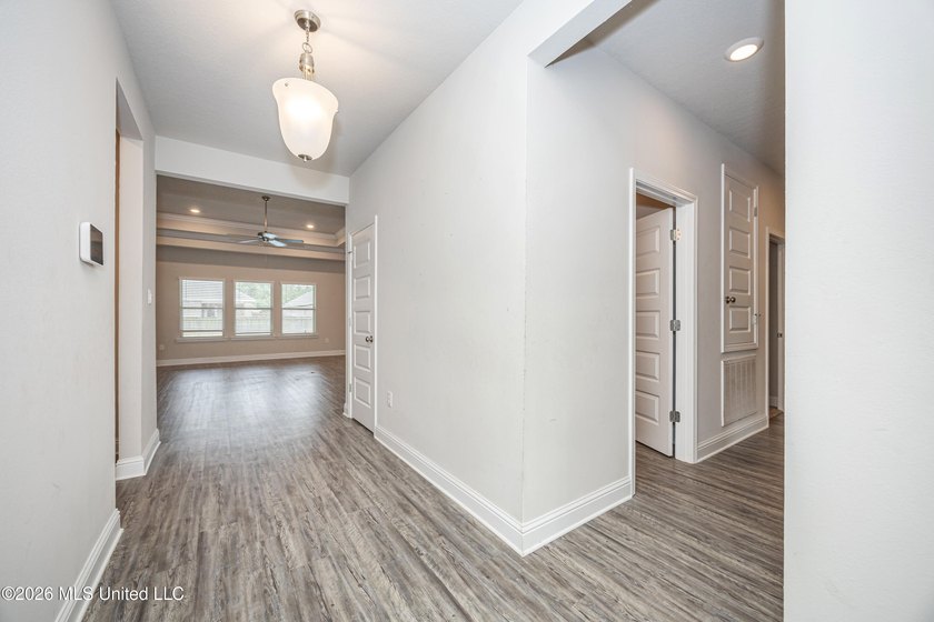 This Victoria model home is one of our floorplans offering - photo 35