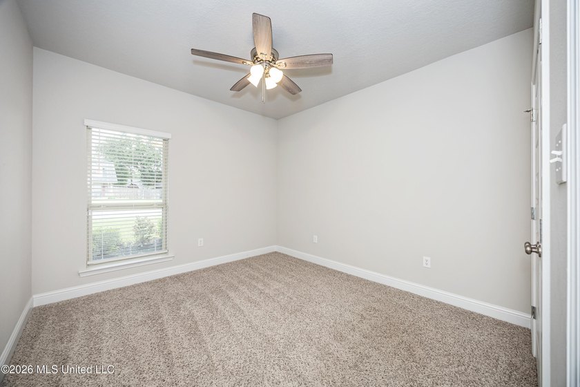 This Victoria model home is one of our floorplans offering - photo 39