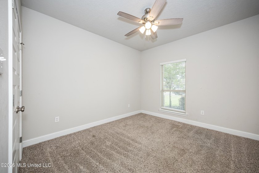 This Victoria model home is one of our floorplans offering - photo 41