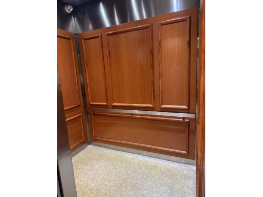 INVESTORS. FLIP OPPORTUNITY. PRIME AVENTURA LOCATION. PRICELESS - photo 5