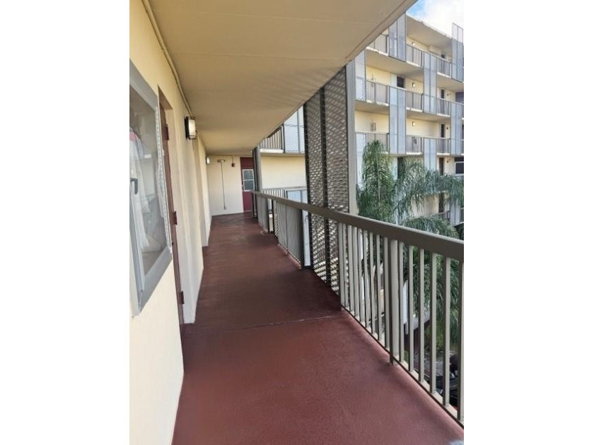 INVESTORS. FLIP OPPORTUNITY. PRIME AVENTURA LOCATION. PRICELESS - photo 6