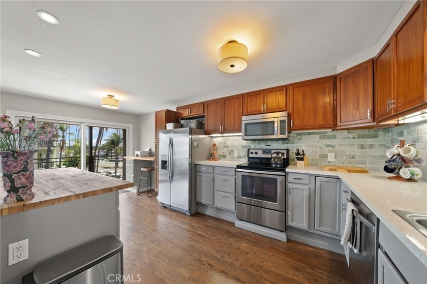 Experience coastal living at its finest in this spacious - photo 3