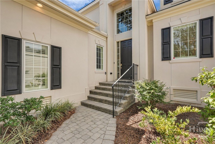 Welcome to this stunning, exquisitely decorated townhouse - photo 2