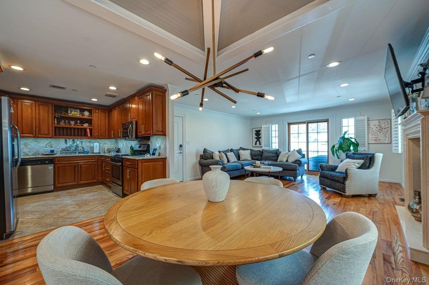 Welcome to your perfect seaside retreat in the heart of Long - photo 15