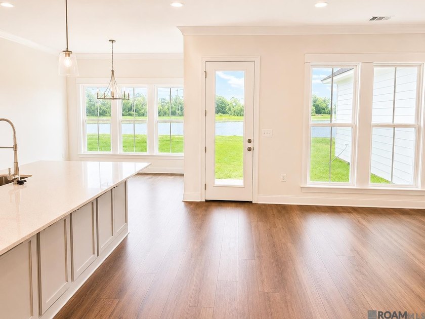 Stunning New Construction in Atwater Subdivision - Waterfront - photo 12