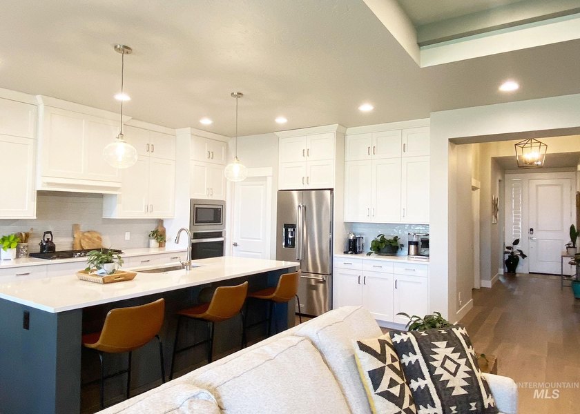 You must see this turnkey, single-level modern farmhouse! The - photo 14