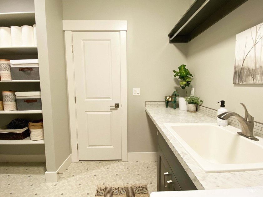 You must see this turnkey, single-level modern farmhouse! The - photo 23