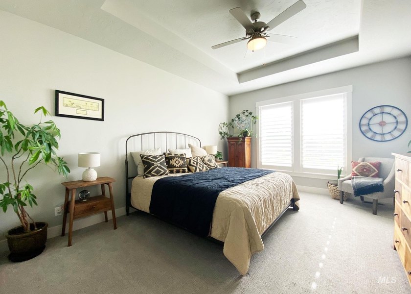 You must see this turnkey, single-level modern farmhouse! The - photo 29