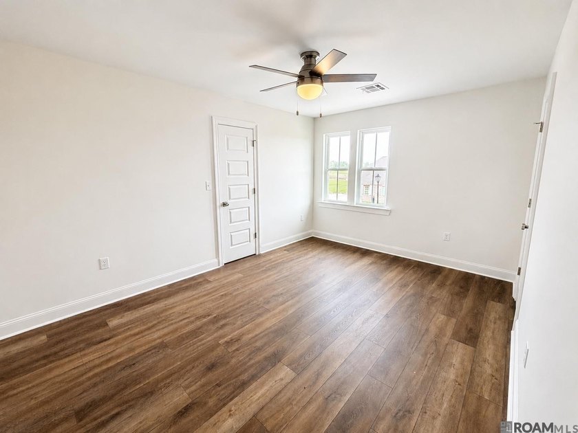 Stunning New Construction in Atwater Subdivision - Waterfront - photo 35