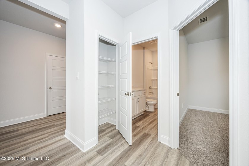 At over 3,000 square feet, the McKenzie boasts 5-bedrooms - photo 35