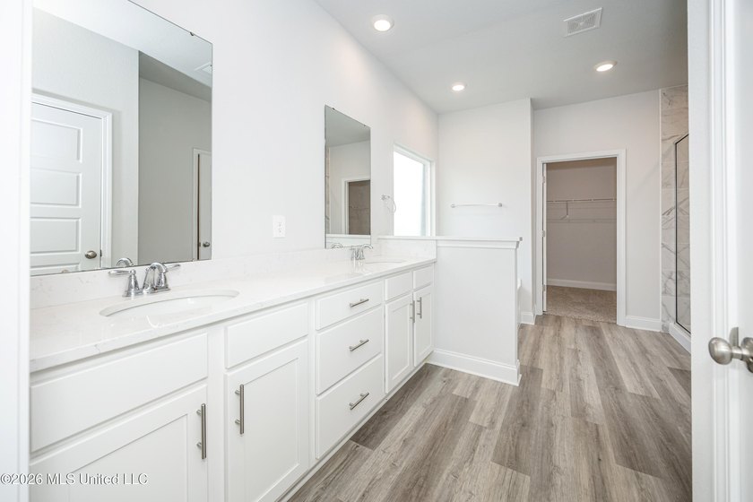 At over 3,000 square feet, the McKenzie boasts 5-bedrooms - photo 39