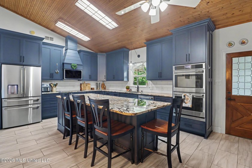 Welcome to waterfront living on the Mississippi Gulf Coast! This - photo 14
