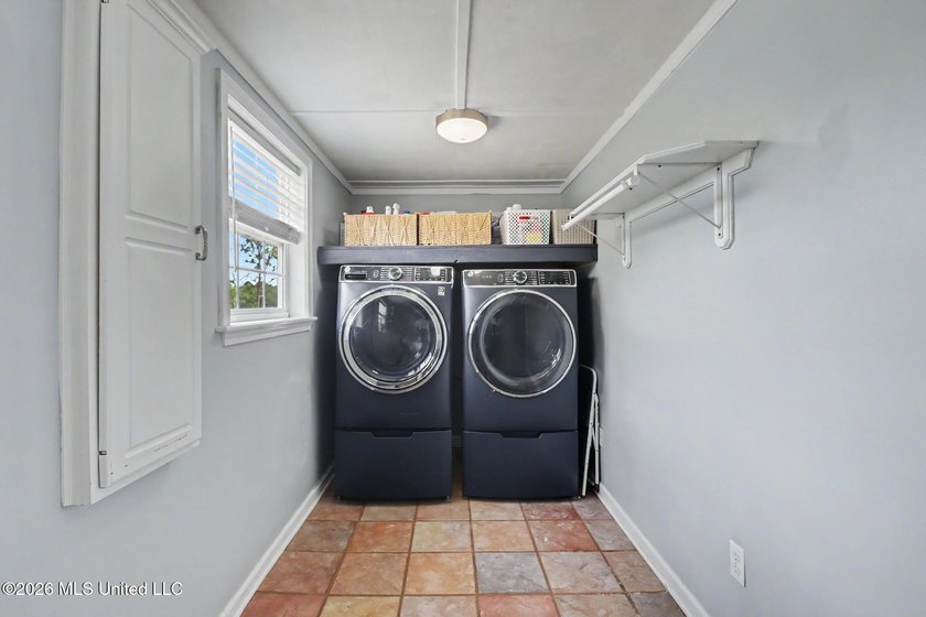 Welcome to waterfront living on the Mississippi Gulf Coast! This - photo 18