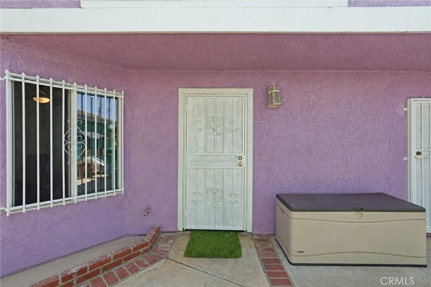 Welcome to this beautifully updated 3-bedroom, 2.5-bath home - photo 2