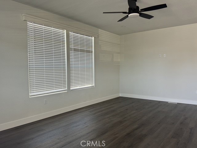 28' x 62' Approx. 1,638 sq. ft. 2025 model Quartz countertops - photo 7