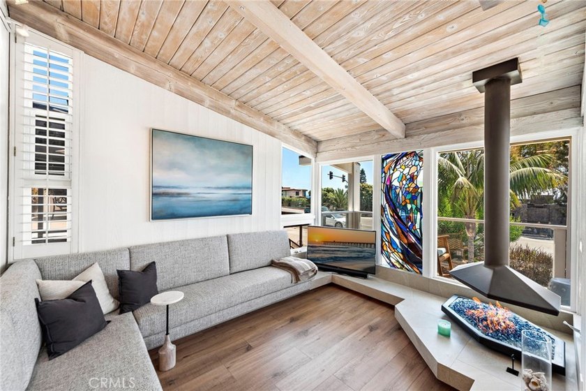 Discover this spectacular, fully furnished, air-conditioned home - photo 8