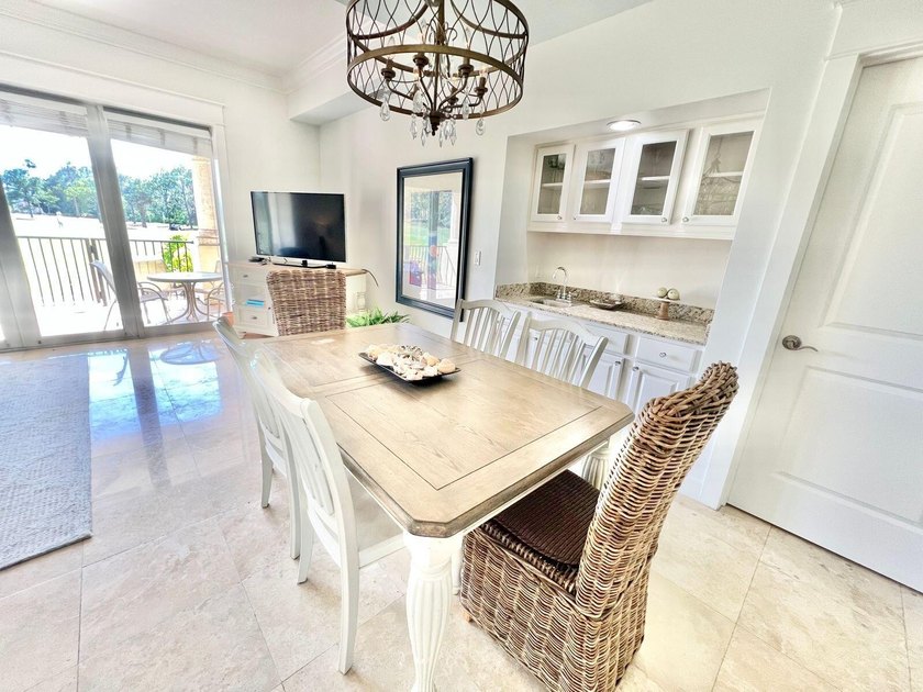 Beachside Sandestin living at its best! This walk-in level - photo 11