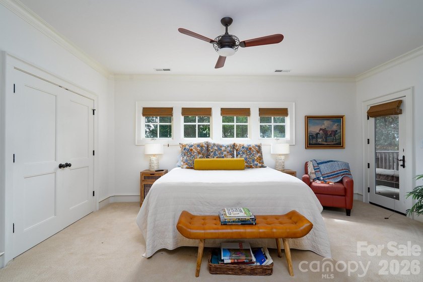 LUXURY LAKE RETREAT WITH PRIVATE PIER! Exhale as you pull onto - photo 33