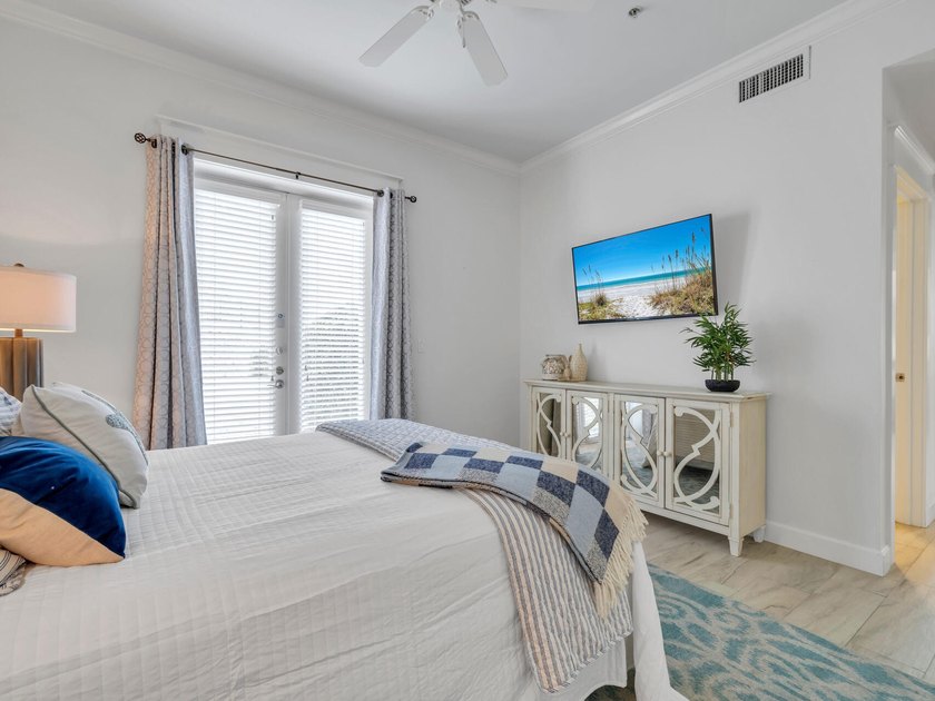 Beachside Sandestin living at its best! This walk-in level - photo 33