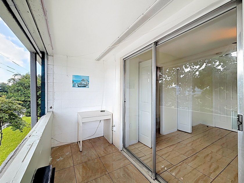 Bright Corner Unit in Golden Towers - 55+ Community. This - photo 18