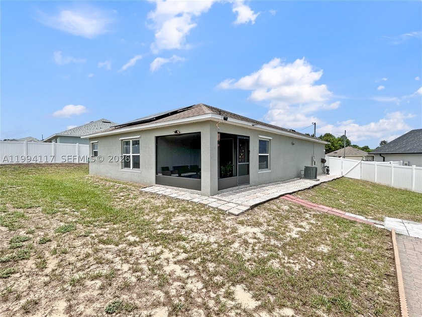 Discover this stunning property featuring 3 spacious bedrooms - photo 20