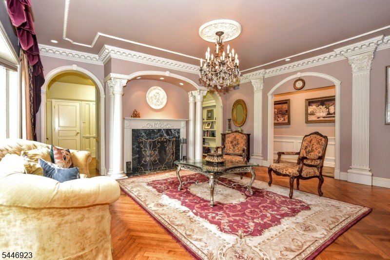 A rare offering in one of Saddle River's most coveted enclaves - photo 6