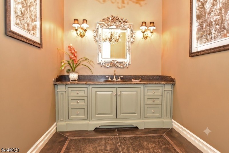 A rare offering in one of Saddle River's most coveted enclaves - photo 8