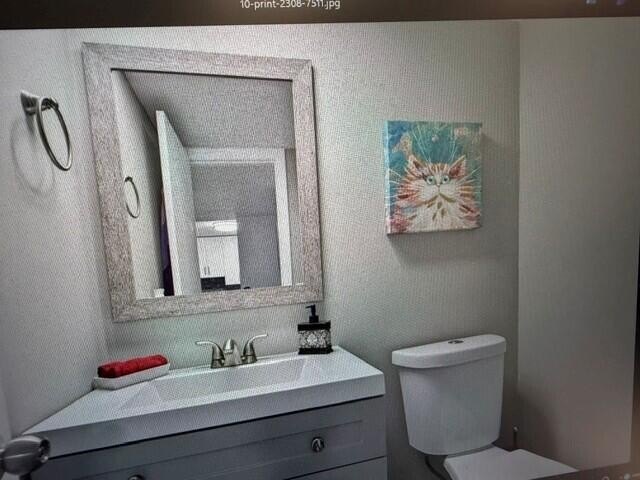 Ideal For Investors! tenants in place 1 Bedroom 1 Bathroom and a - photo 9