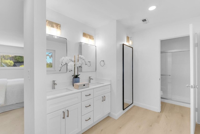 Tucked into the highly desirable Almaden Valley, this spacious - photo 21