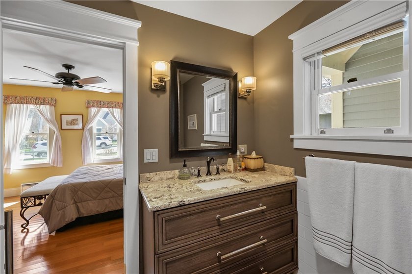 This stunning 3-bedroom, 2.5-bathroom home offers the ultimate - photo 15