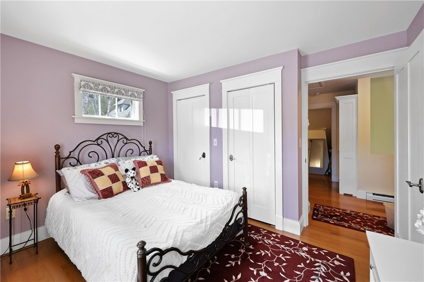 This stunning 3-bedroom, 2.5-bathroom home offers the ultimate - photo 23